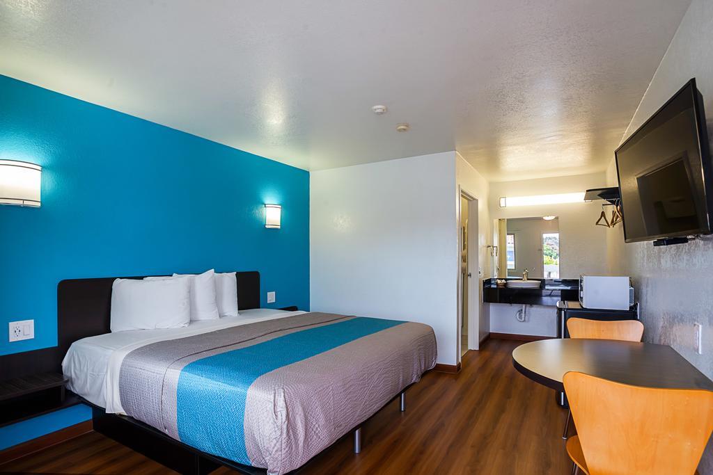 Motel 6-Ventura, Ca - Downtown Luaran gambar