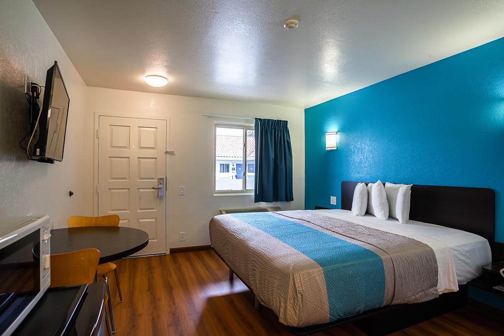 Motel 6-Ventura, Ca - Downtown Luaran gambar