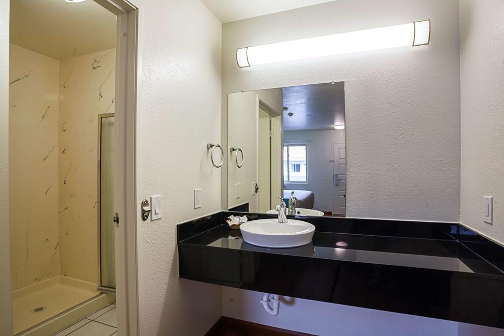 Motel 6-Ventura, Ca - Downtown Luaran gambar